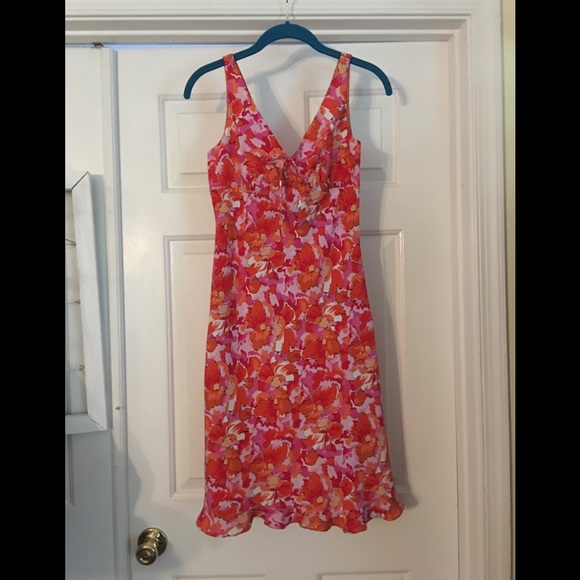 Dress - Picture 1 of 3